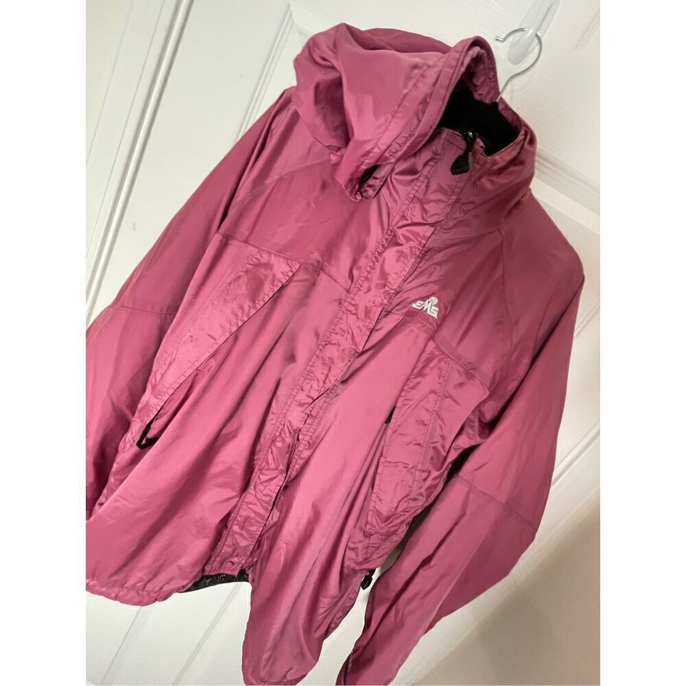 EMS women’s nylon water resistant jacket large pink